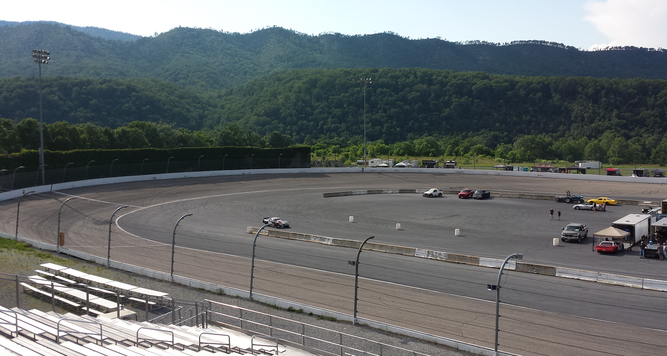 Shenandoah Speedway Where the Mountain Roars